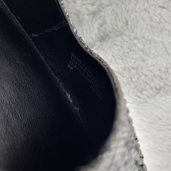 SOLD | Michael Kors Alina Flex Pump Rhinestone Pointed Toe | 9 M - Picture 9 of 9